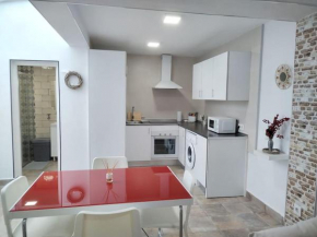 Cozy Getaway in the Heart of Chiclana center
